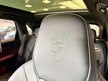 Porsche Cayenne GTS — photo 9
