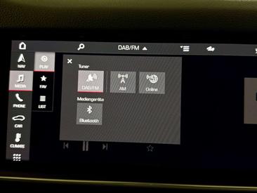Porsche Cayenne III — photo 27
