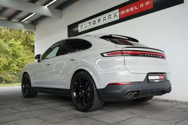 Porsche Cayenne E-Hybrid — photo 25