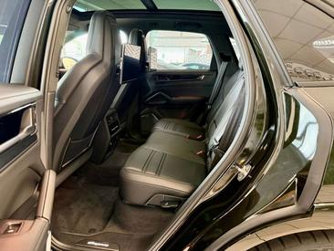 Porsche Cayenne GTS — photo 12