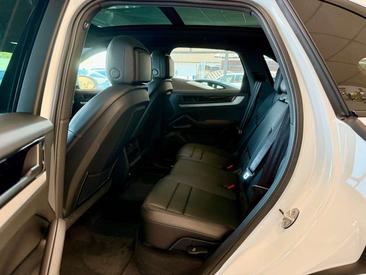 Porsche Cayenne S — photo 10