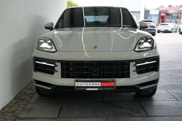 Porsche Cayenne E-Hybrid — photo 27