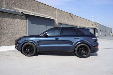 Porsche Cayenne III — photo 6