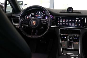 Porsche Panamera GTS — photo 19