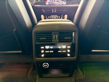 Porsche Cayenne GTS — photo 15