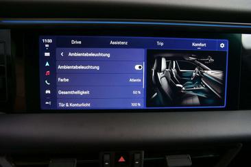 Porsche Macan I 4 Electric — photo 26