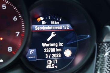 Porsche Macan I GTS — photo 15