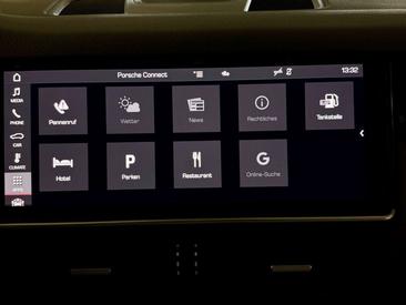 Porsche Cayenne III — photo 34