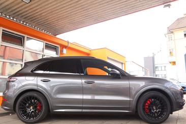 Porsche Cayenne GTS — photo 7