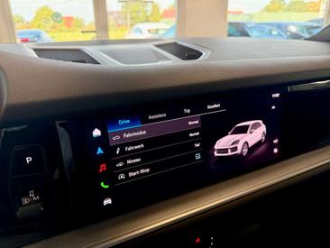 Porsche Cayenne S — photo 19
