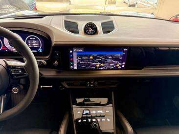 Porsche Cayenne GTS — photo 21