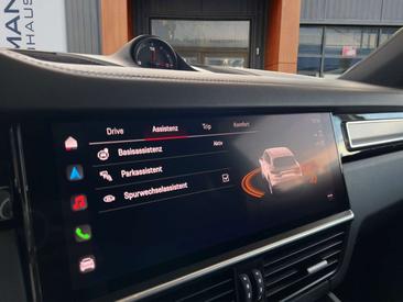 Porsche Cayenne E-Hybrid — photo 13