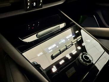 Porsche Cayenne GTS — photo 22