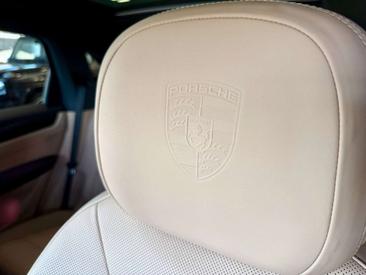 Porsche Cayenne E-Hybrid — photo 7