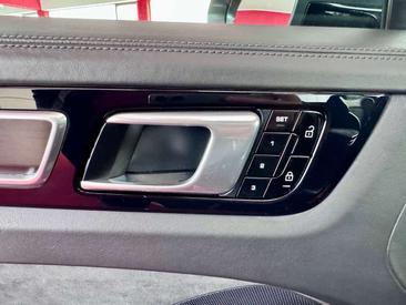 Porsche Cayenne GTS — photo 22