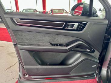 Porsche Cayenne GTS — photo 24