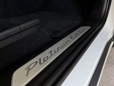 Porsche Cayenne E-Hybrid — photo 17