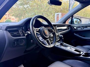 Porsche Macan I S — photo 9