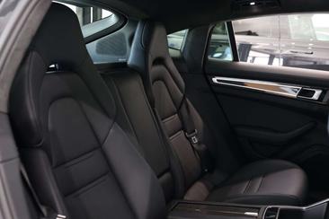 Porsche Panamera GTS — photo 31