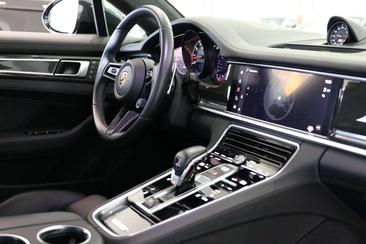 Porsche Panamera GTS — photo 33