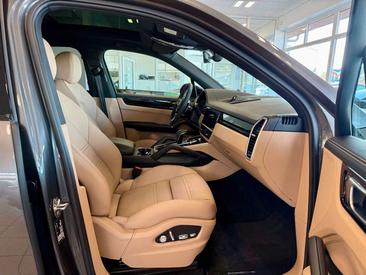 Porsche Cayenne E-Hybrid — photo 14