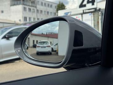 Porsche Panamera GTS — photo 28