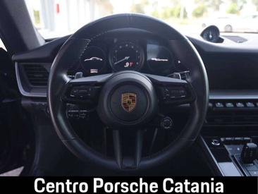 Porsche 911 Carrera — photo 12