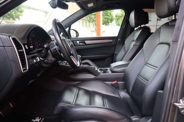 Porsche Cayenne GTS — photo 20