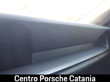 Porsche 911 Carrera — photo 14