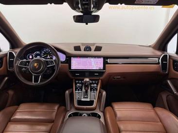 Porsche Cayenne E-Hybrid — photo 9