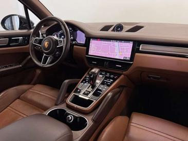 Porsche Cayenne E-Hybrid — photo 11