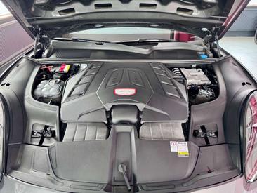 Porsche Cayenne GTS — photo 38
