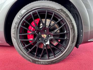 Porsche Cayenne GTS — photo 39
