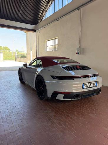 Porsche 911 Cabriolet Carrera 4S — photo 5