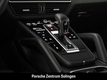 Porsche Cayenne III — photo 21