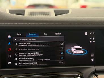 Porsche Panamera — photo 23