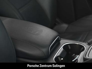 Porsche Cayenne III — photo 25