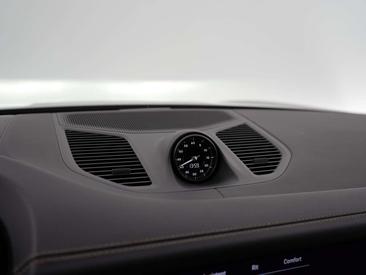 Porsche Cayenne E-Hybrid — photo 26