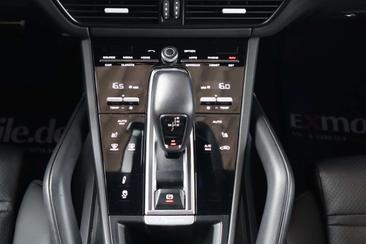 Porsche Cayenne GTS — photo 32