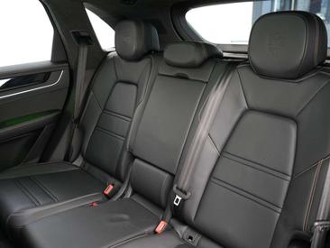 Porsche Cayenne E-Hybrid — photo 28