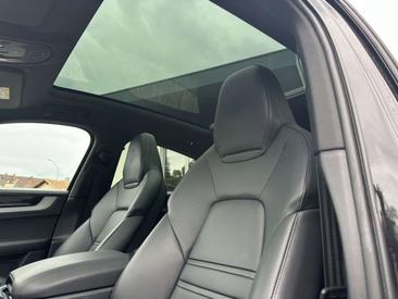 Porsche Cayenne E-Hybrid — photo 16