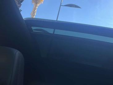Porsche Macan I Turbo Electric — photo 19