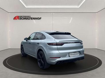 Porsche Cayenne III — photo 8