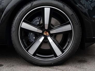 Porsche Cayenne None E-Hybrid — photo 13