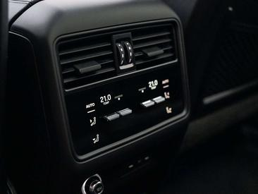 Porsche Cayenne None E-Hybrid — photo 18