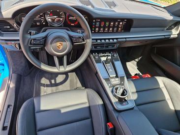 Porsche 911 Carrera — photo 8