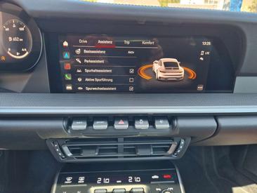 Porsche 911 Carrera — photo 11