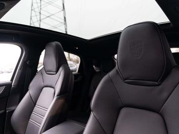 Porsche Cayenne None E-Hybrid — photo 24