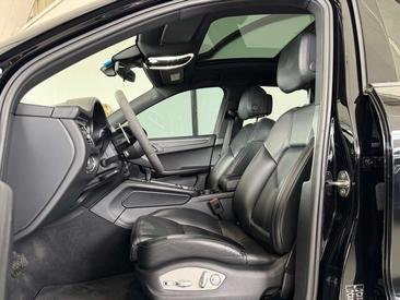Porsche Macan — photo 9