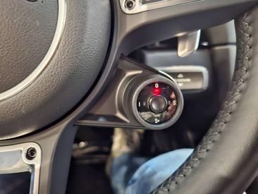 Porsche 718 Cayman T — photo 14
